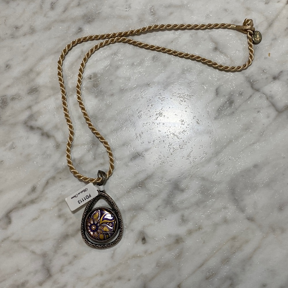 Tan Raindrop Necklace